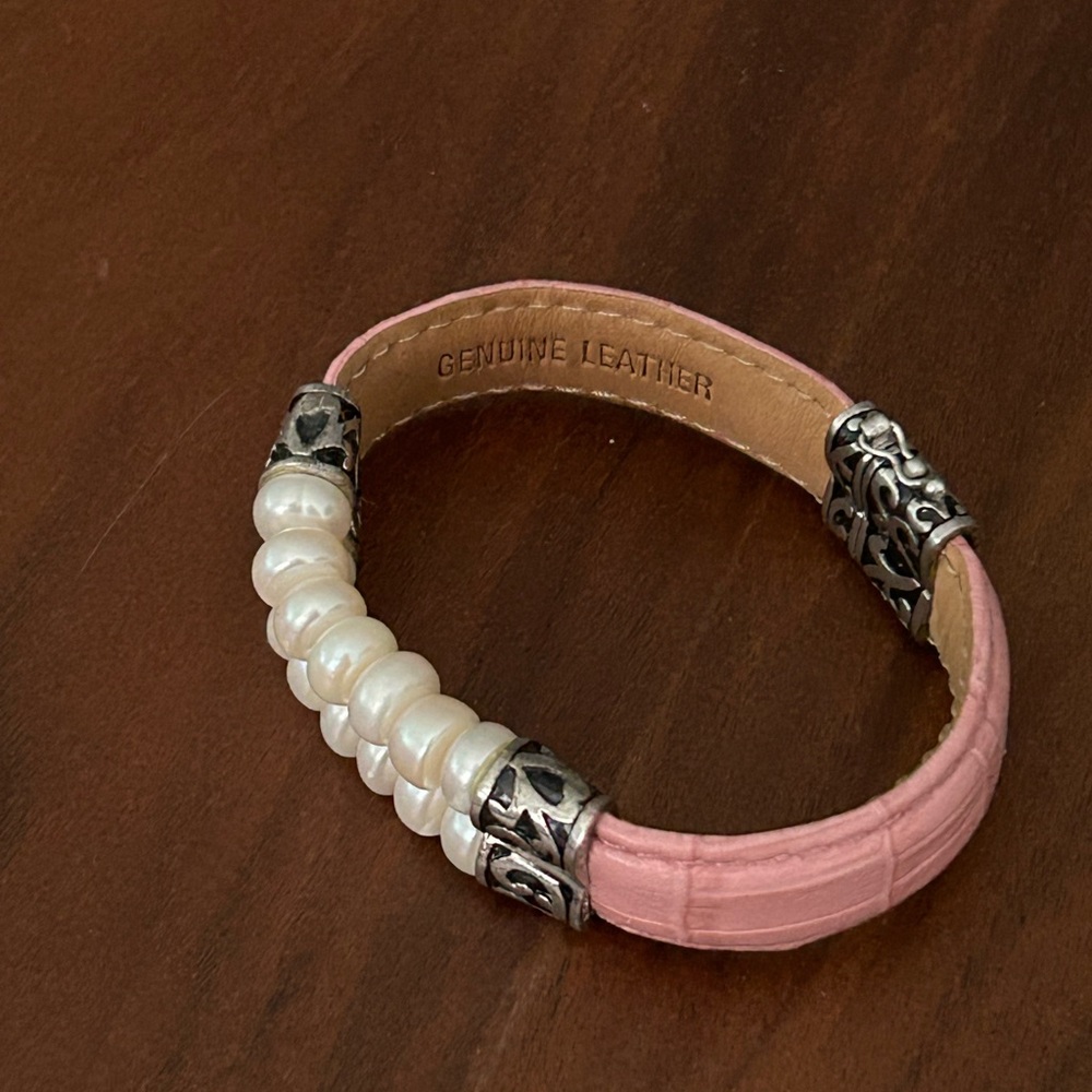 Pink Leather and Pearl Bracelet